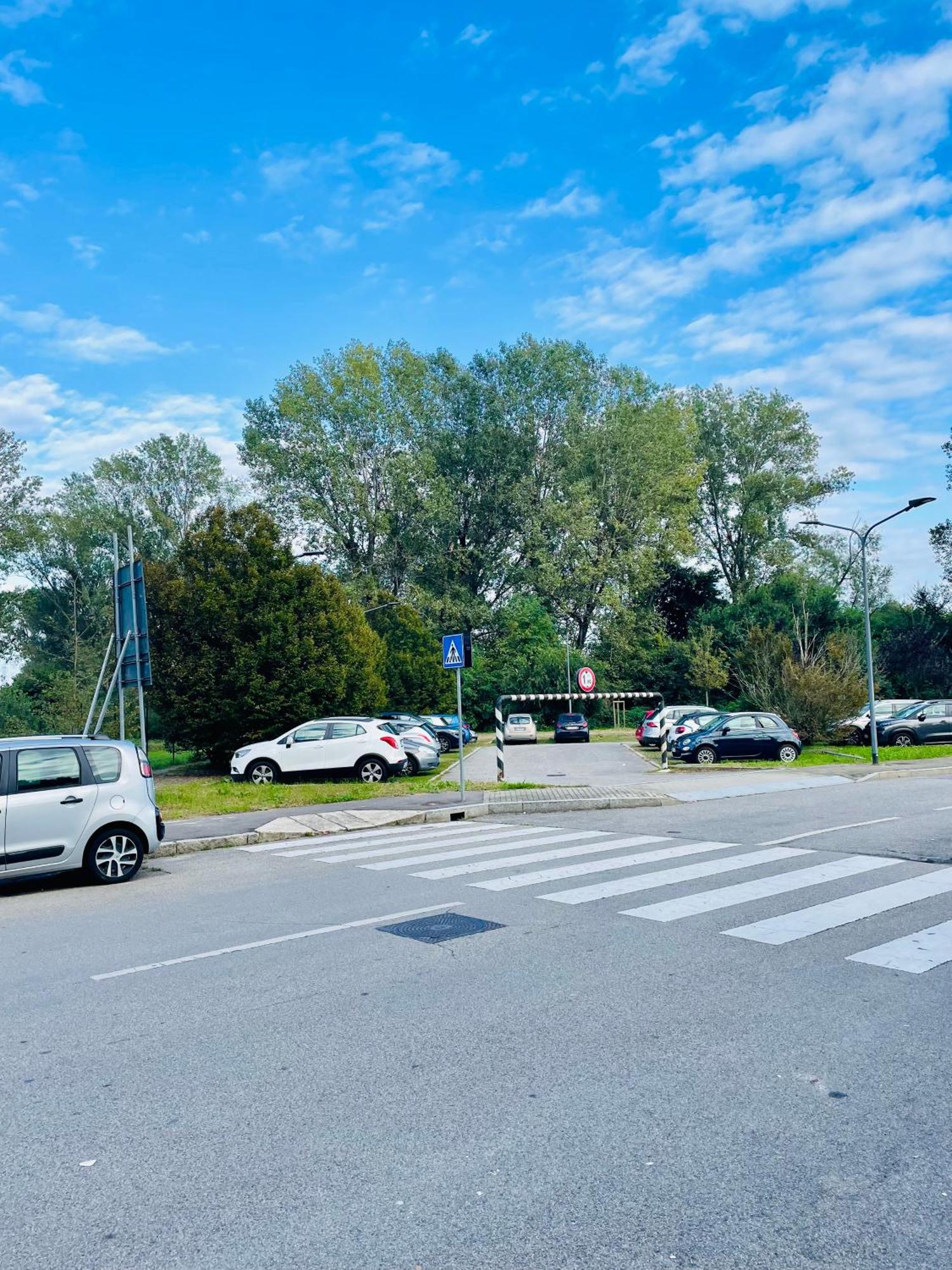 Nuova E Comoda Milaan Buitenkant foto